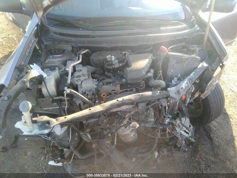 Nissan Rogue 2015г.