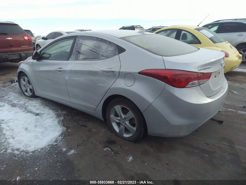 Hyundai Elantra 2011г.