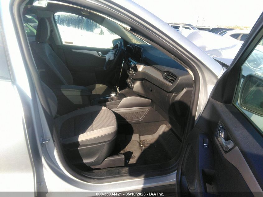 Ford Escape Hybrid 2020г.