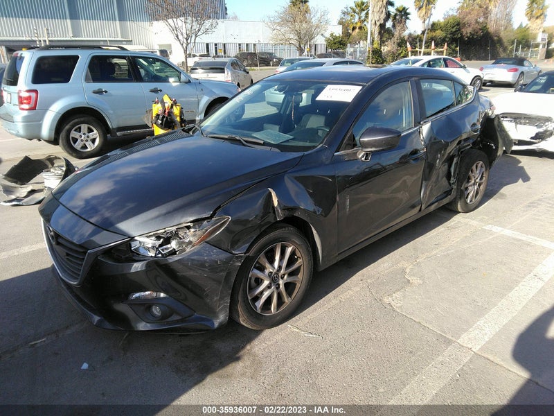 Mazda 3 2016г.