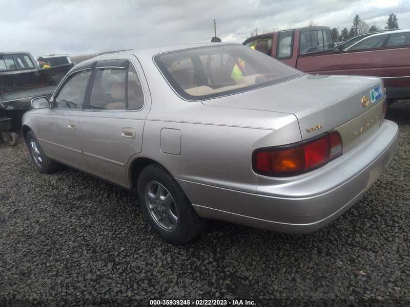 Toyota Camry 1995г.