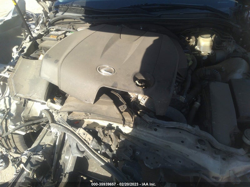 Lexus IS 2014г.