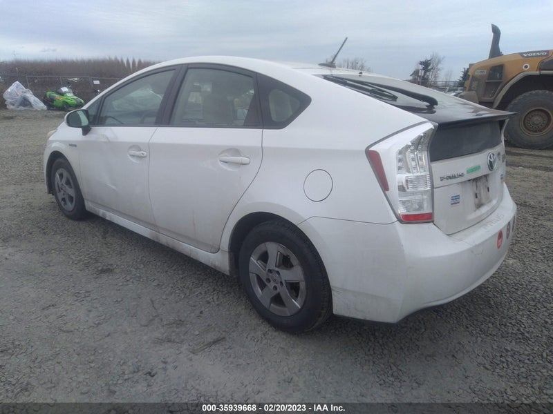 Toyota Prius 2011г.