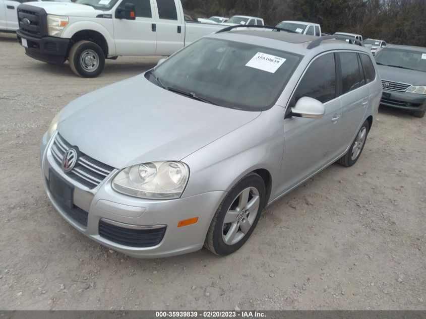 Volkswagen Jetta SportWagen 2009г.