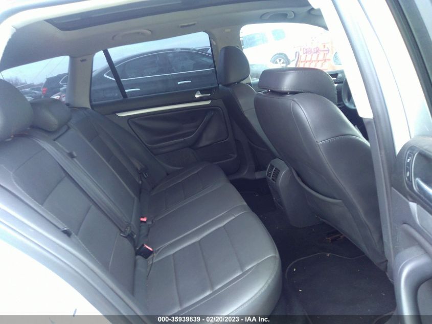 Volkswagen Jetta SportWagen 2009г.