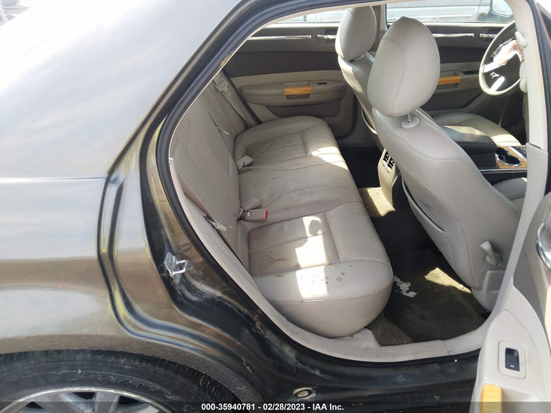 Chrysler 300 2008г.