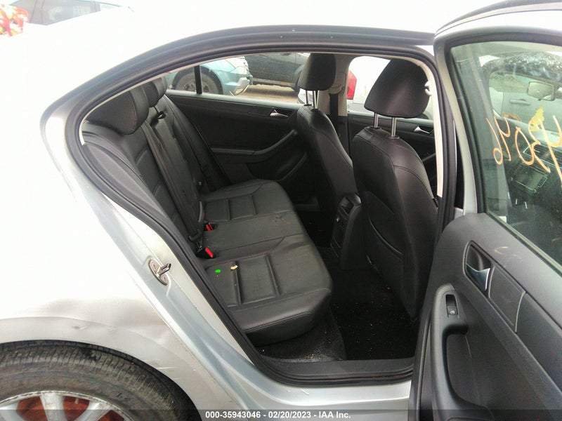 Volkswagen Jetta 2011г.