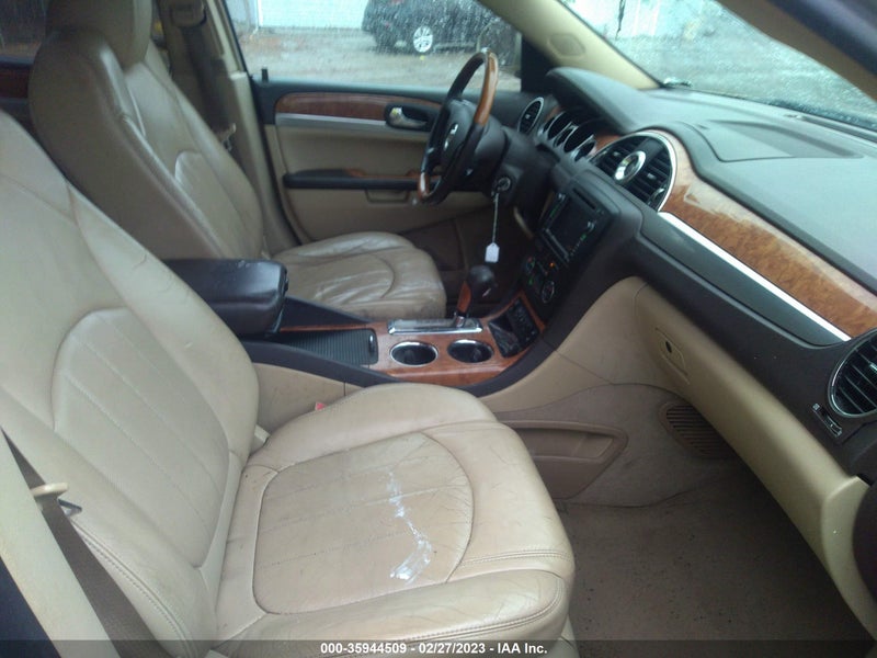 Buick Enclave 2010г.