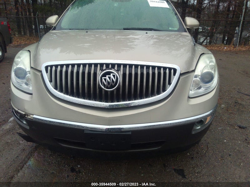 Buick Enclave 2010г.