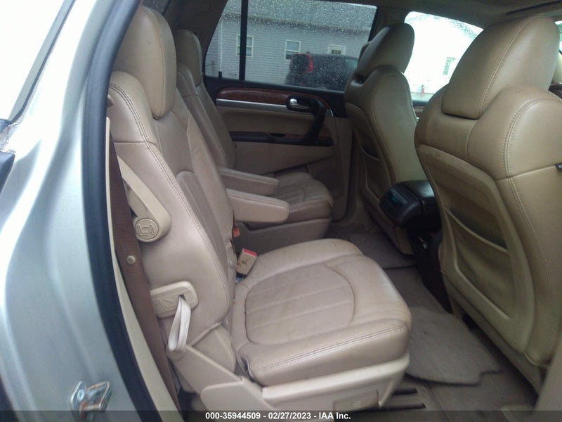 Buick Enclave 2010г.