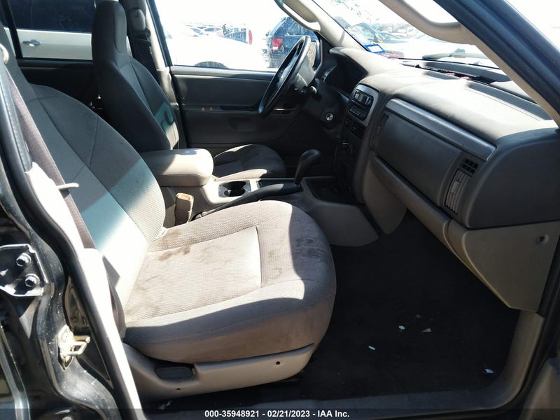 Jeep Grand Cherokee 2004г.