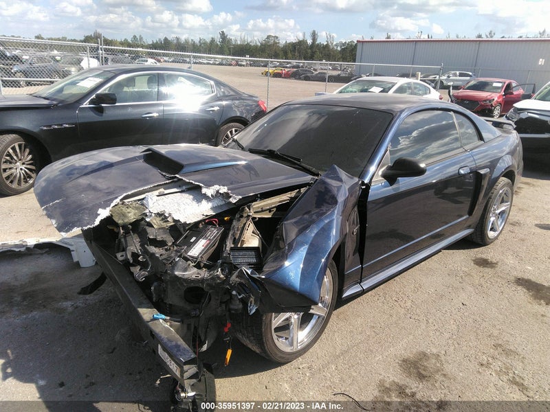 Ford Mustang 2003г.