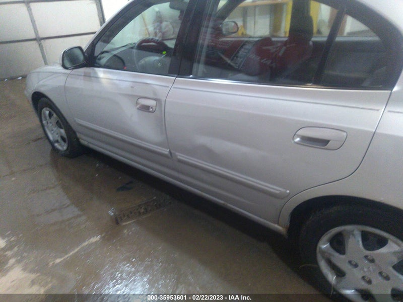 Hyundai Elantra 2005г.