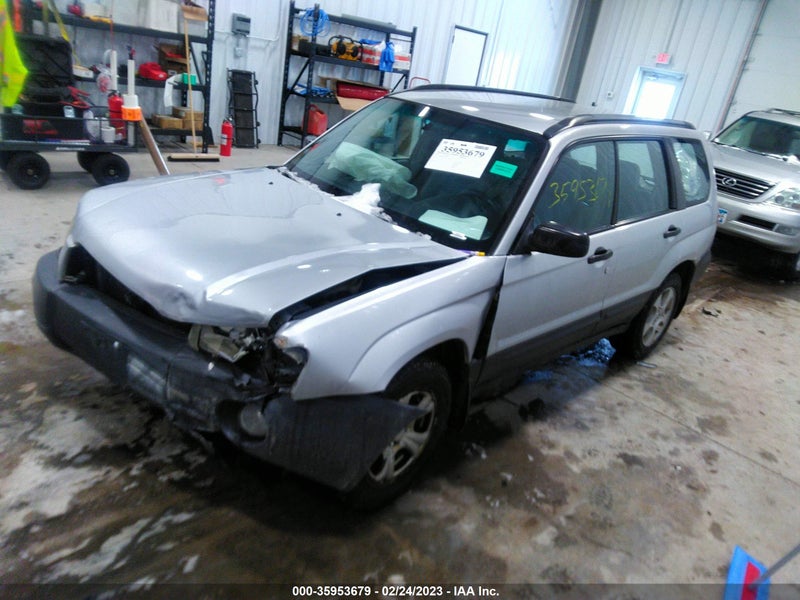 Subaru Forester 2005г.