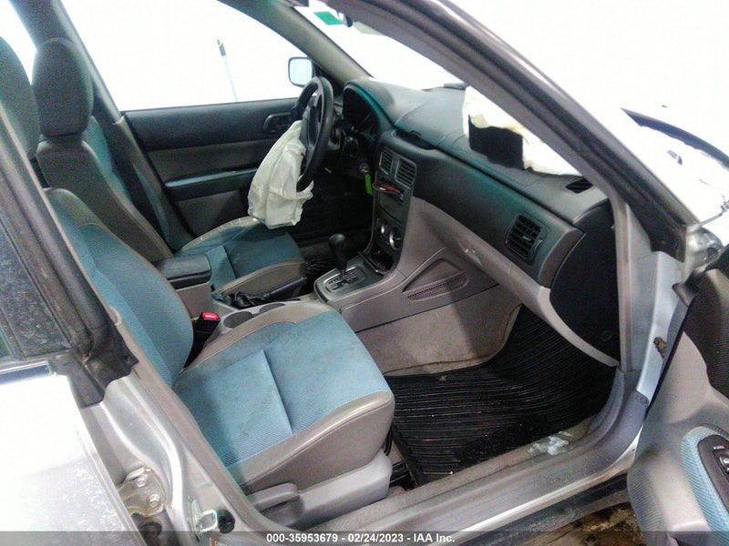 Subaru Forester 2005г.