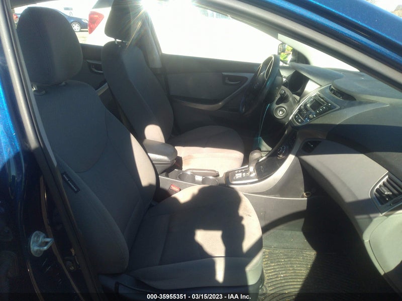 Hyundai Elantra 2013г.
