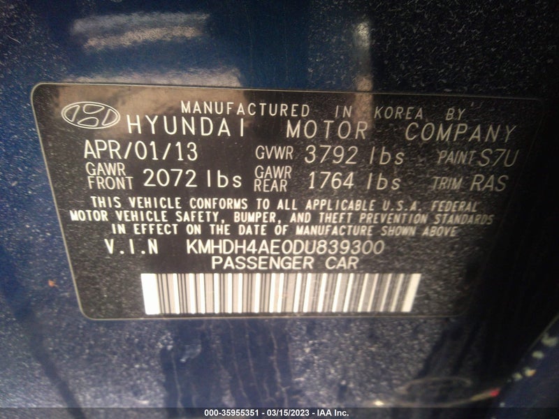 Hyundai Elantra 2013г.