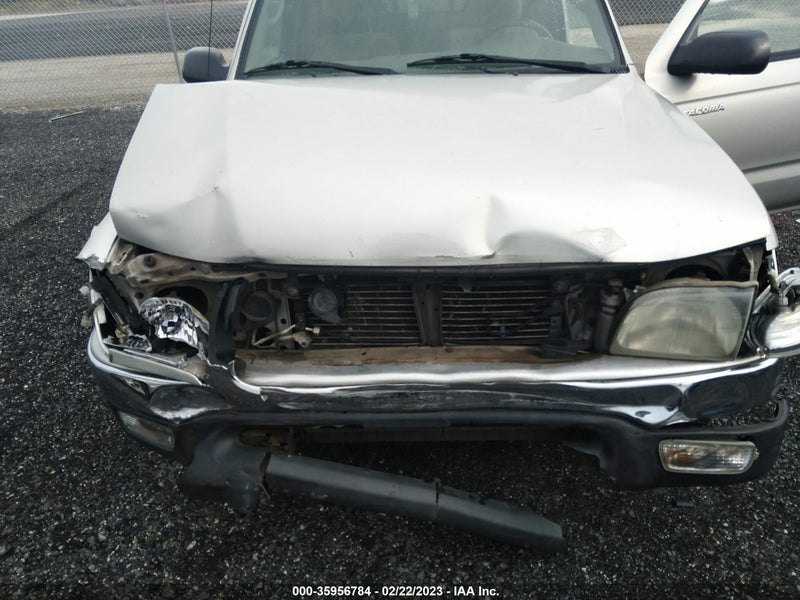 Toyota Tacoma 2004г.