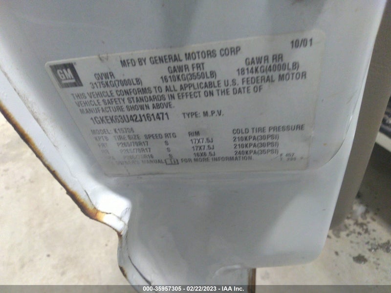 GMC Yukon Denali 2002г.