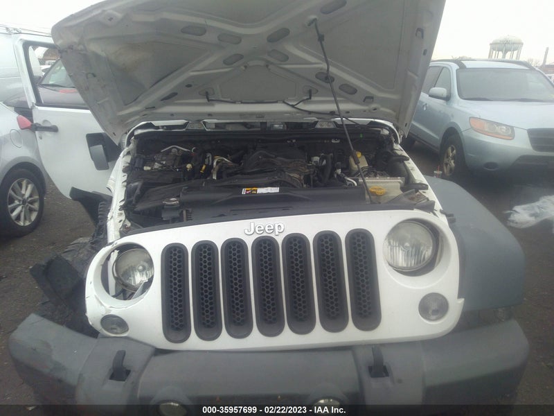 Jeep Wrangler 2014г.