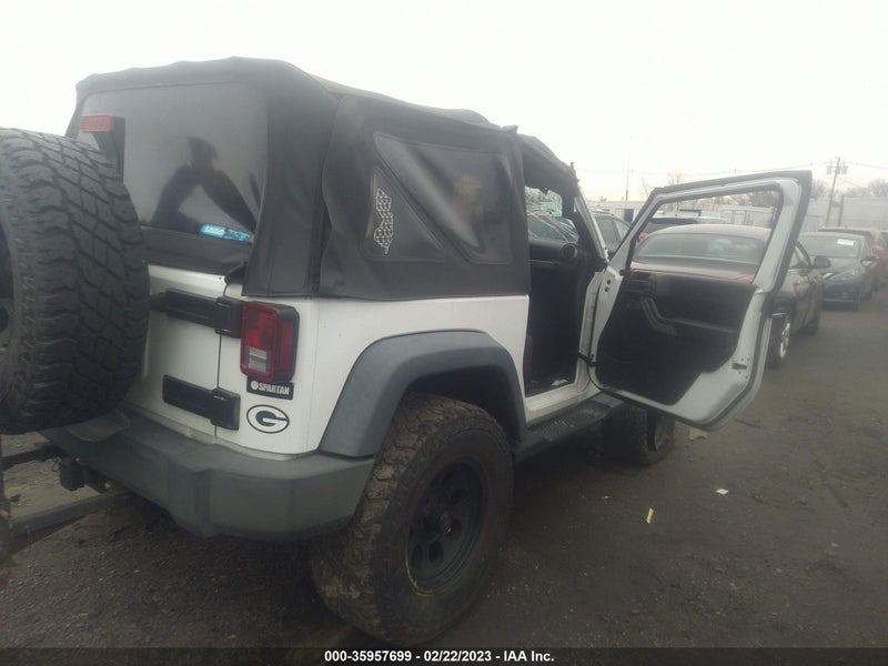 Jeep Wrangler 2014г.