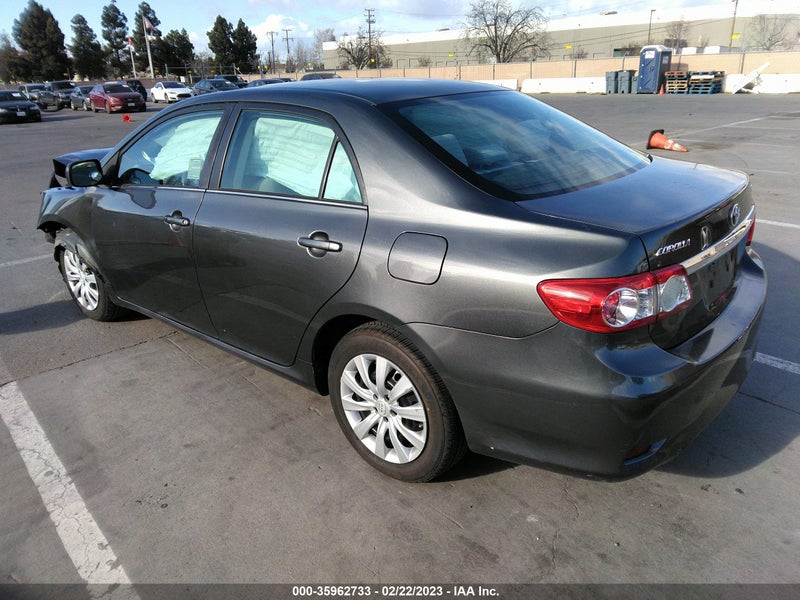 Toyota Corolla 2013г.