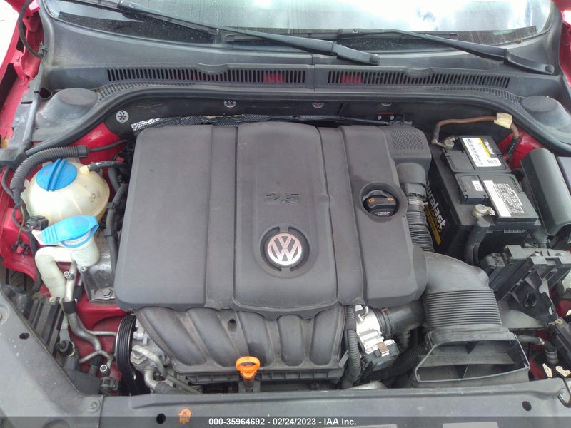 Volkswagen Jetta 2013г.