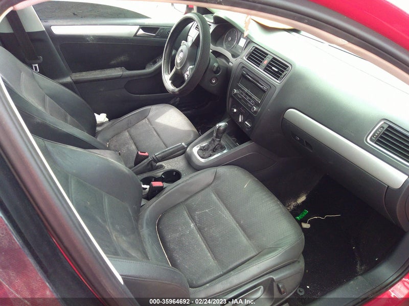 Volkswagen Jetta 2013г.