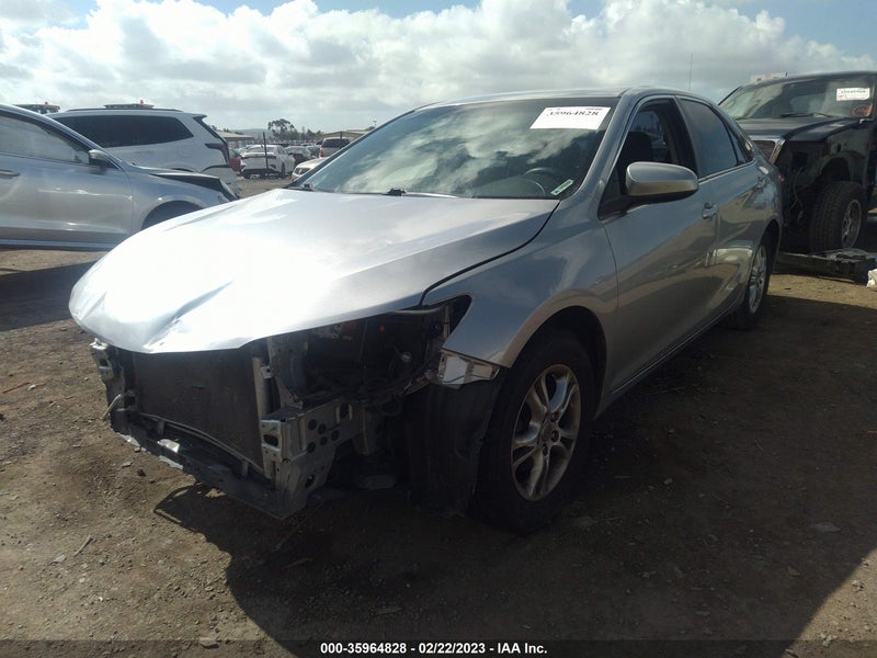 Toyota Camry 2016г.