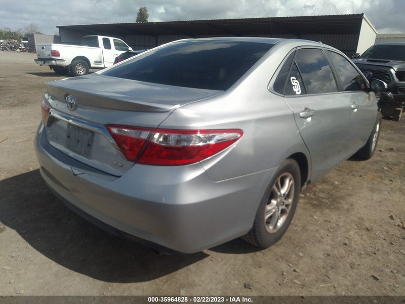 Toyota Camry 2016г.