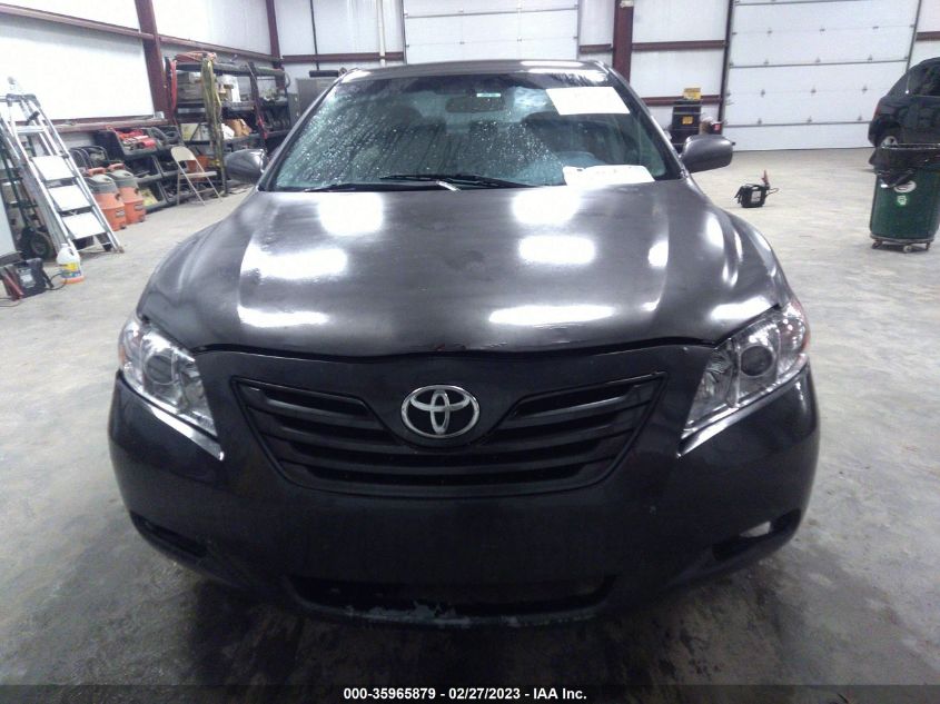 Toyota Camry 2009г.