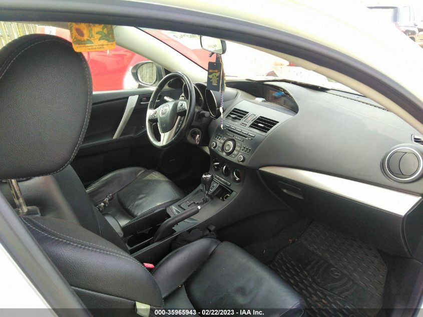 Mazda 3 2012г.