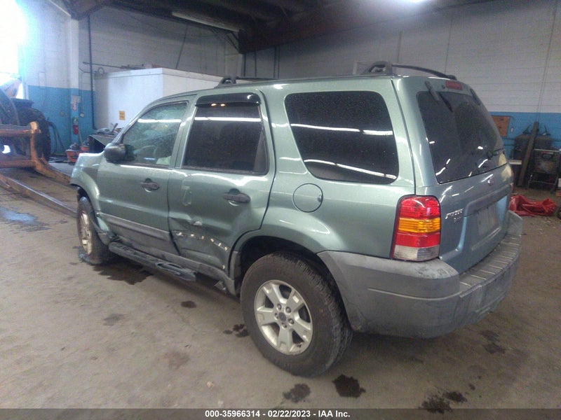 Ford Escape 2007г.
