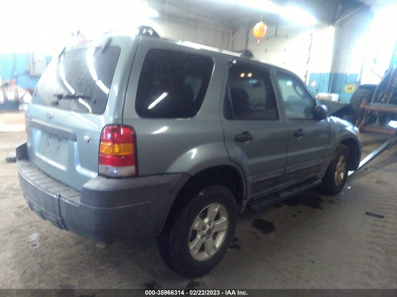 Ford Escape 2007г.