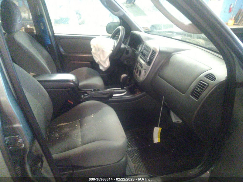 Ford Escape 2007г.