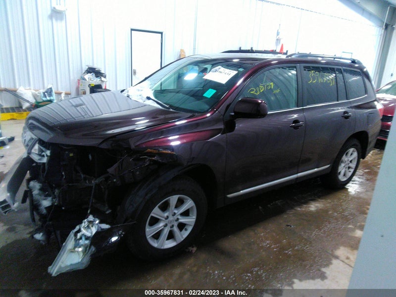 Toyota Highlander 2013г.