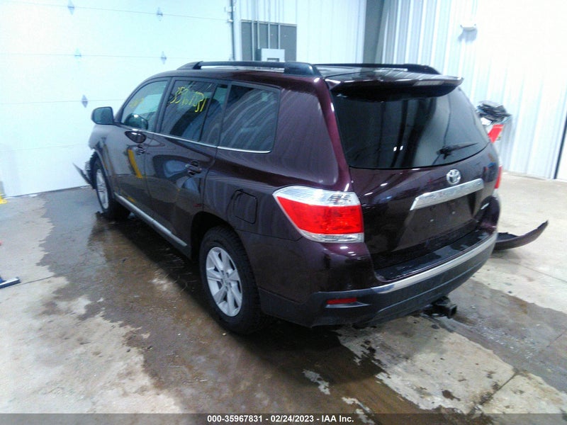 Toyota Highlander 2013г.