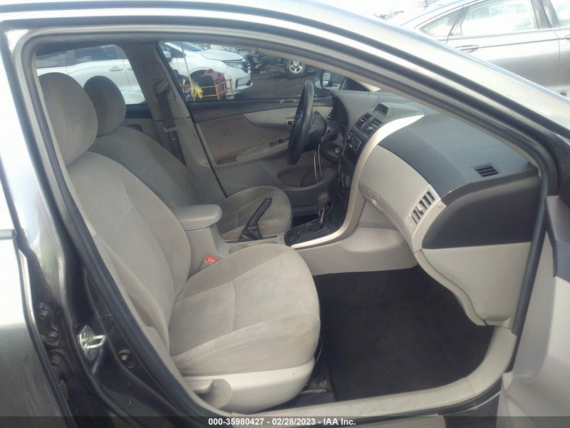 Toyota Corolla 2013г.