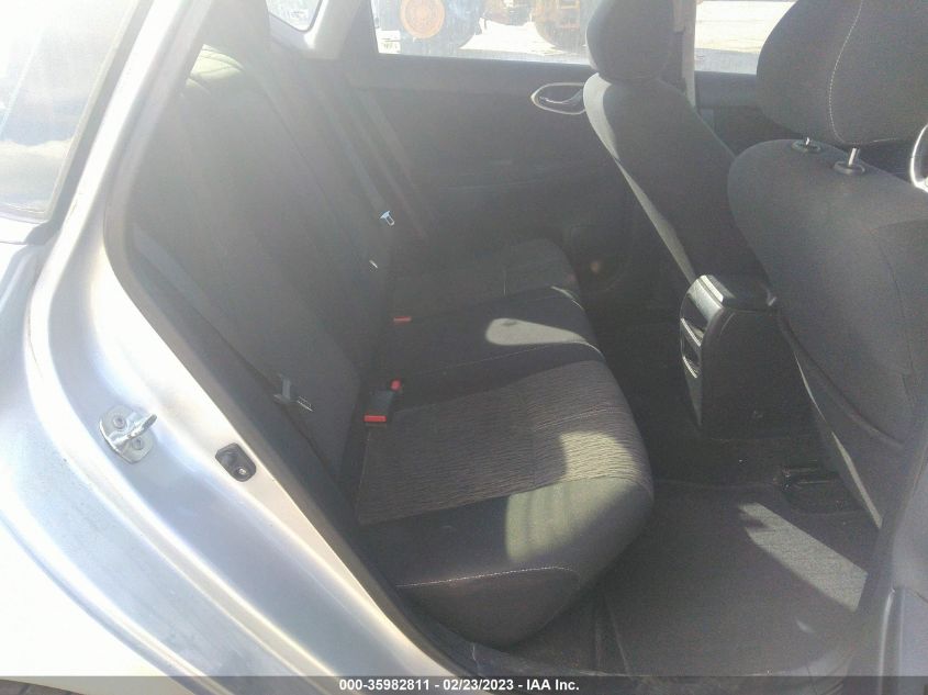 Nissan Sentra 2015г.