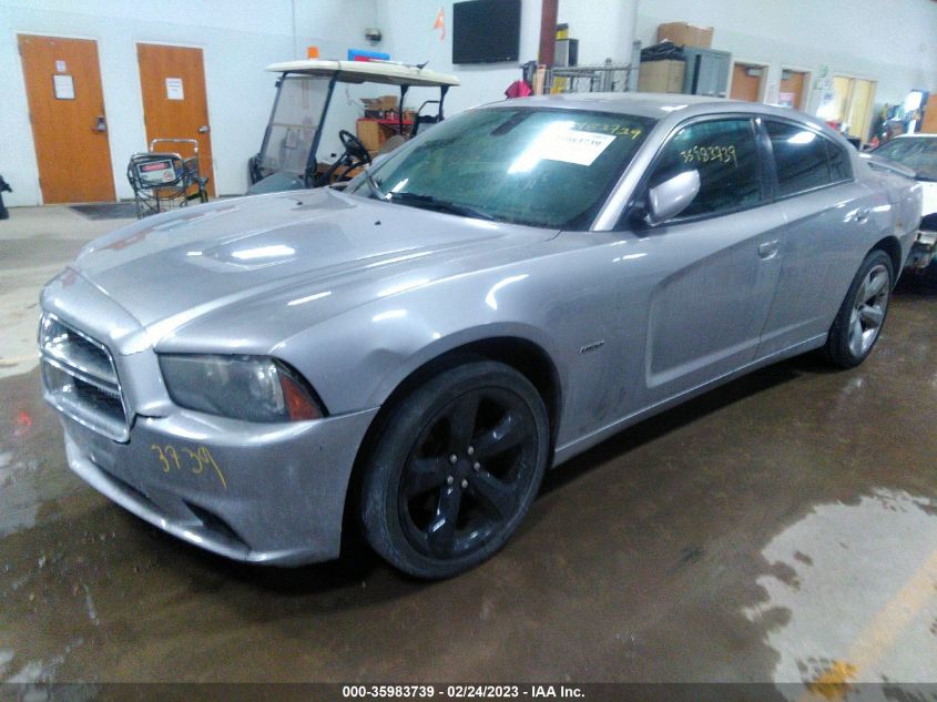 Dodge Charger 2013г.