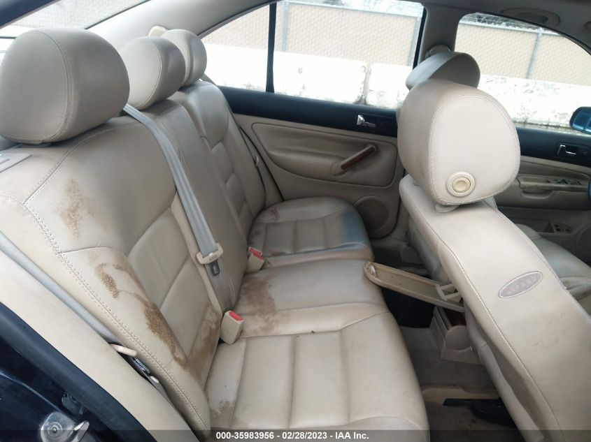 Volkswagen Jetta 2000г.