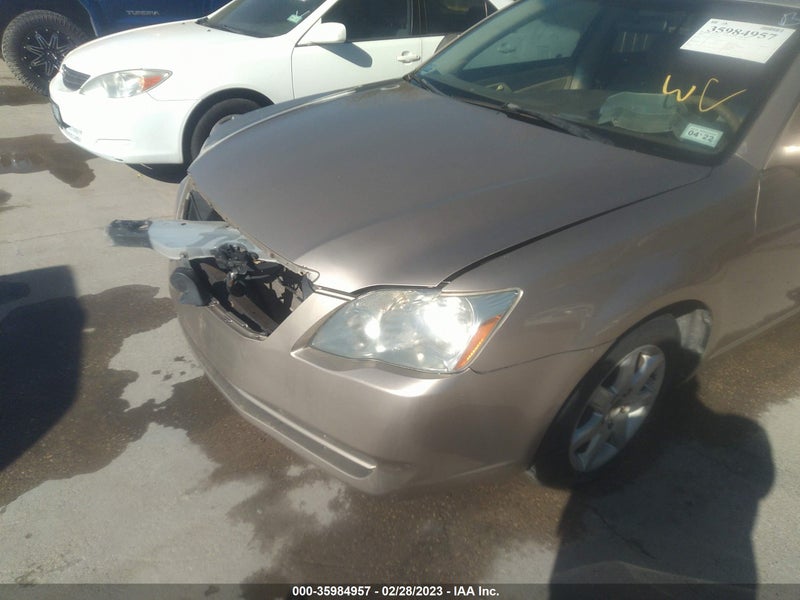 Toyota Avalon 2006г.