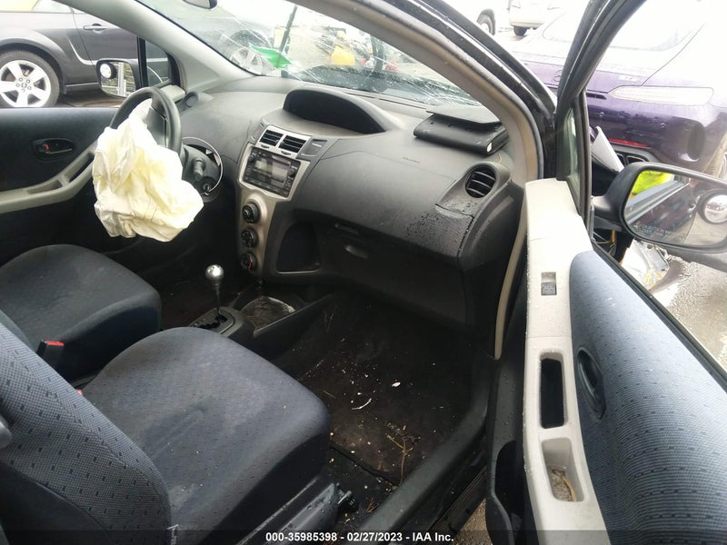 Toyota Yaris 2009г.