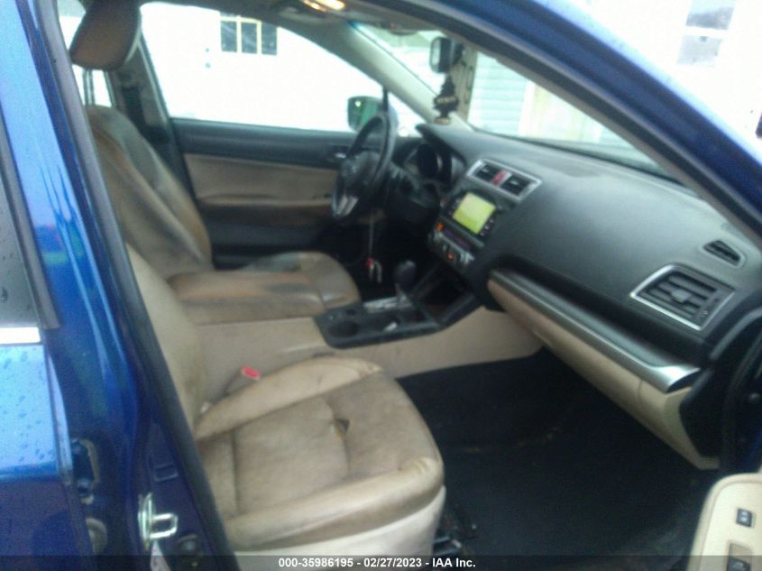 Subaru Legacy 2016г.