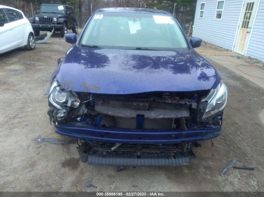 Subaru Legacy 2016г.