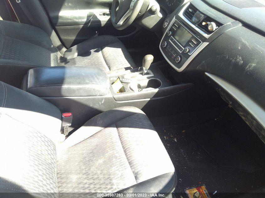 Nissan Altima 2016г.