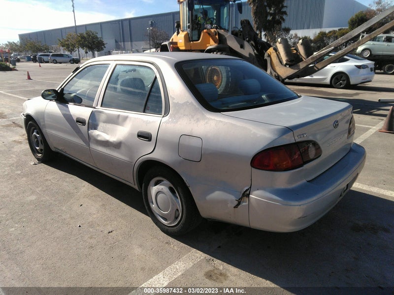 Toyota Corolla 2001г.