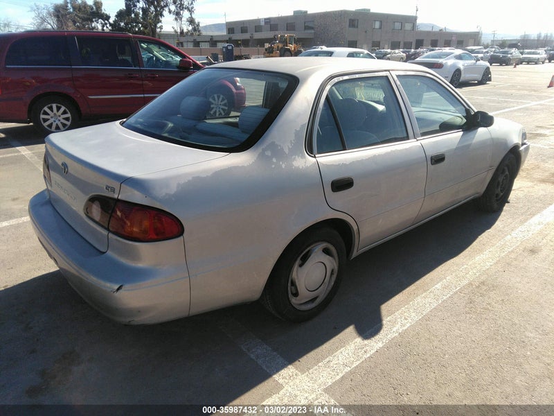 Toyota Corolla 2001г.