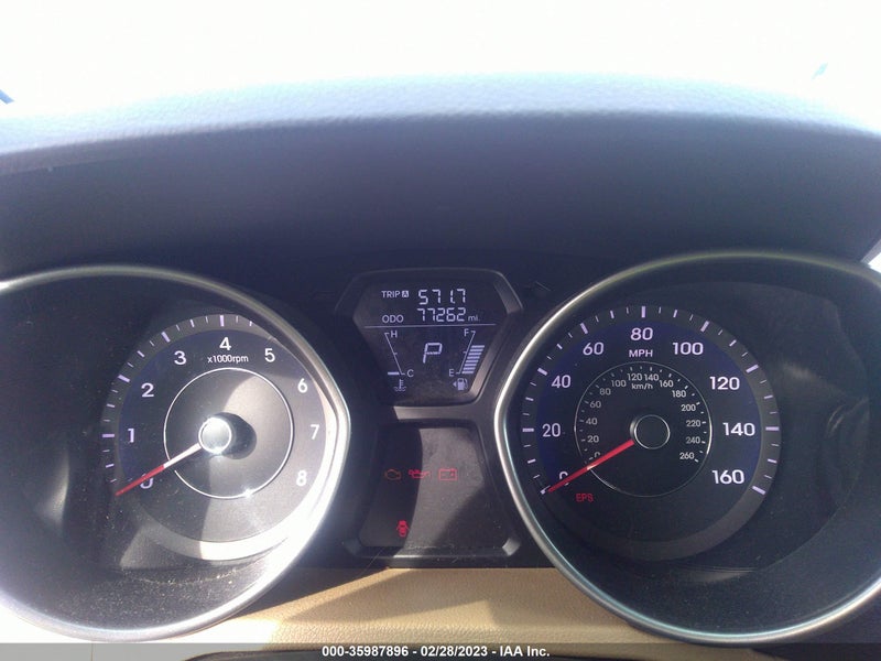 Hyundai Elantra 2012г.