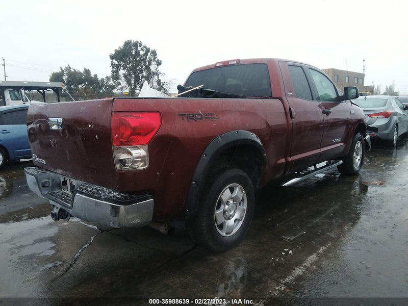 Toyota Tundra 2007г.